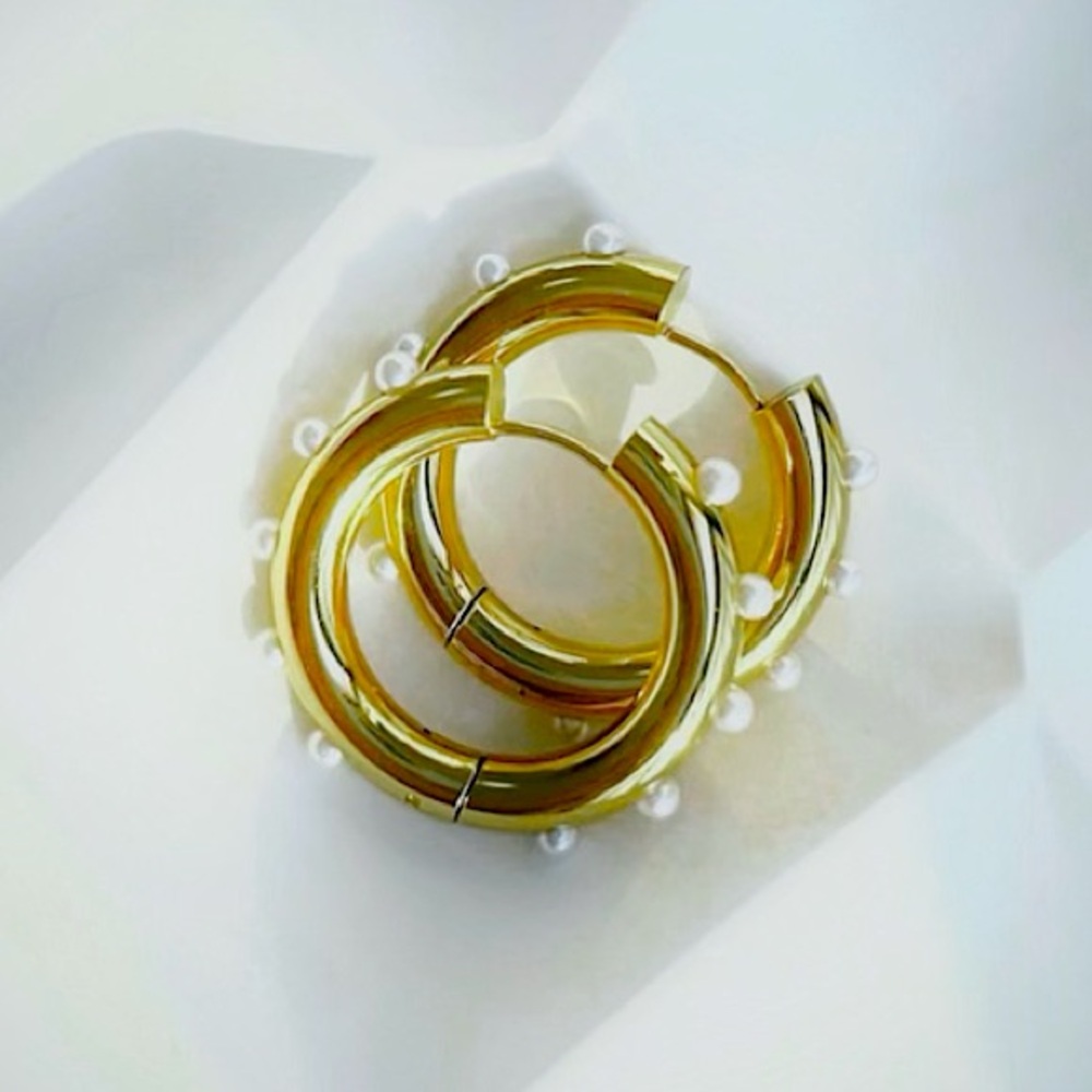 Pearl Studded Hoop Earrings
